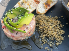 Salmon tartar 