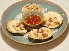 Steamed local scallops 