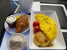 LHR to Prague, mushroom omelet which was fine but it was my third breakfast of the day so only had a wee go at it