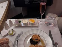 Full caviar service in F