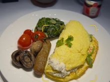 Omelette: One of the better Qatar breakfast that I’ve had. Flavorful. 