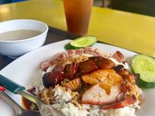 Roasted pork with extra Char Siu and an ice lemon tea.