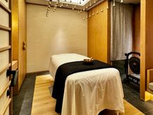 Spa Treatment Room (Room Sound)