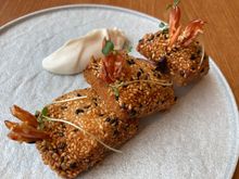Prawn Toast (657 Kcal)
Lime Mayo / Sesame Seeds
(g. se. cr. mu. sp. eg) 
