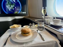 Light meal before landing consisting of fish finger sandwich. You can see how dry the bread looks from the photo. I picked at the innards and the rest went back. 3/10