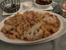 I barely ate any of the pasta main. Huge portion but hardly any sauce so pretty dry. 