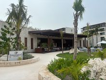 Preferred Club Lounge