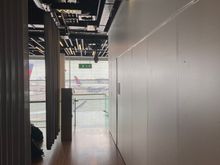 No access to the elevator & stairs to Aspire Lounge non schengen anymore 