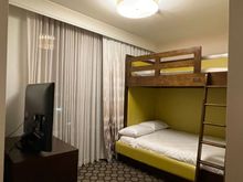 Kids bunk suite
