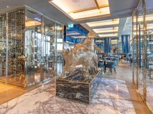 Waldorf Astoria DIFC - Bull & Bear