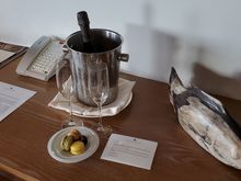 Diamond amenity, welcome Prosecco 