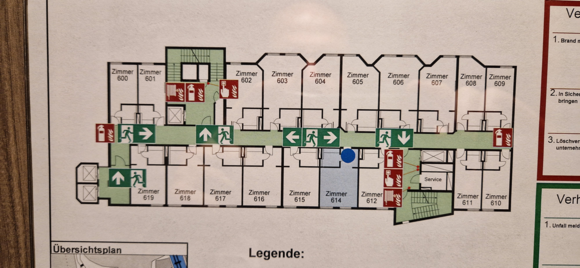 Floorplan of the sixt floor of the main building. It has an annex that goes op to four floors, but I think they don't offer that much of a view.
