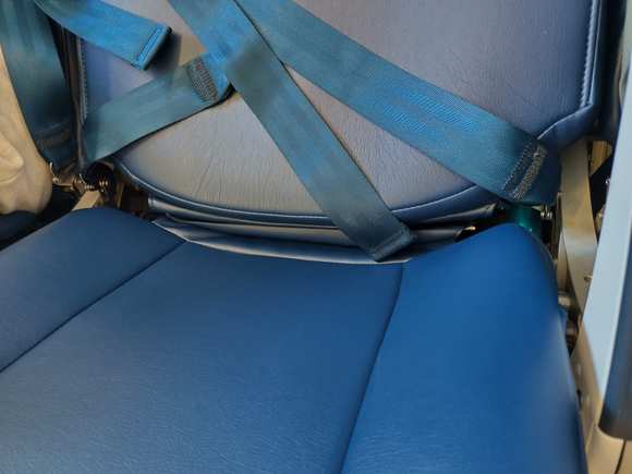 Gap between seat back and base
