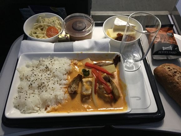 BA Club Europe Thai chicken.