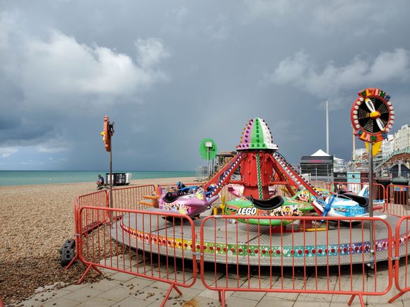 Kiddie playground carousel