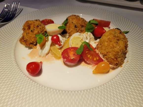 Blue crab salad.  While nice...honestly, this is so mis-described that it does not resemble the text on the menu.