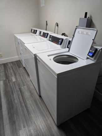 $2/wash, $2/dry