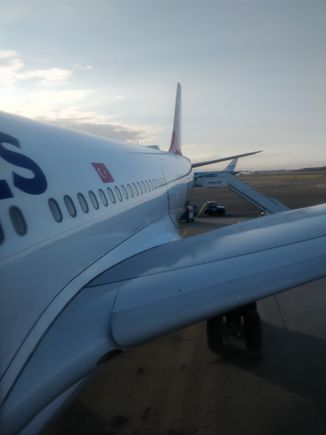TK AMS-IST Airbus 330-300