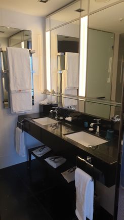 Bathroom with Lanvin toiletries