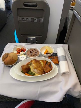 I was impressed with this kids meal in CW to ORD. Was essentially the same as the normal meal and I actually thought the starter was better than the one I got. The smily face (I’ve already been chastised for not turning it the right way round) was a nice touch. Definitely too much food for two year olds so I got a lot of extra dinner. 