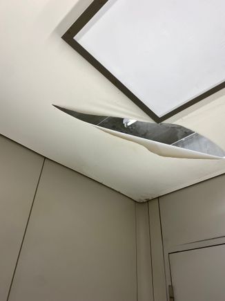 Women’s washroom ceiling in Galleries First at LHR could use some attention…unless cost cutting now means literally cutting the ceiling. 