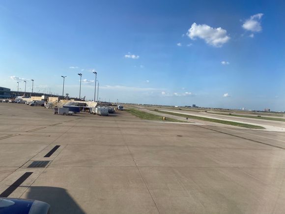 Taxiing DFW