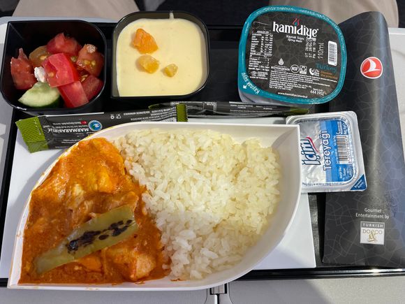 TK Y meal HEL-IST