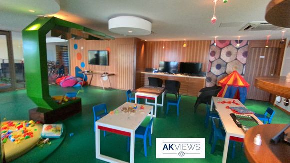 Recreational Room: Has All sorts of indoor games
