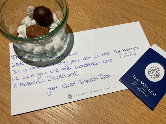 Welcome amenity for WOH non-elite plain jane, non Hyatt Privé member