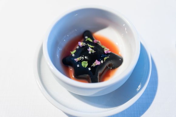 Hokkaido Kegani Crab, Smoked Aubergine, Hot & Sour Tomato