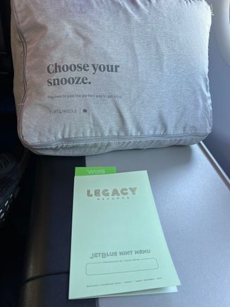 Mint menu without any names … inbound flight was delayed so maybe the Mint crew didn’t have time to write their names?

