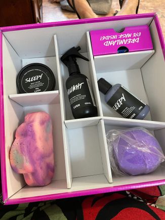 And a fabulous sleepy time gift box from Lush. Weirdly despite it being hermetically sealed, one of the items seems to be missing so I emailed to ask them to send it out 