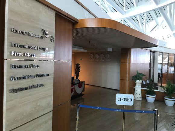 Garuda lounge was closed 