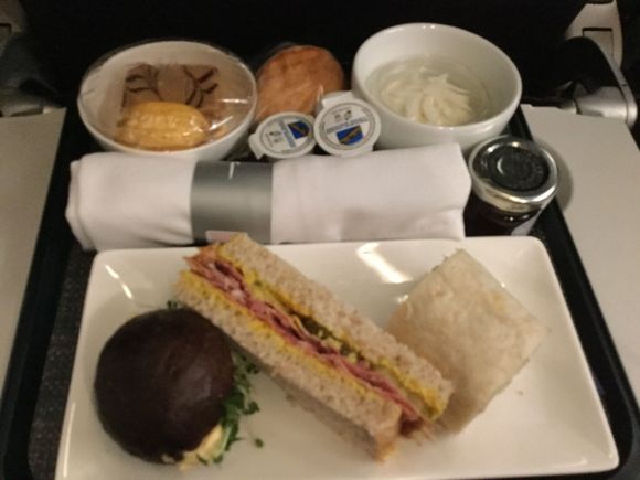 BA1335 NCL-LHR KSML Afternoon Tea.