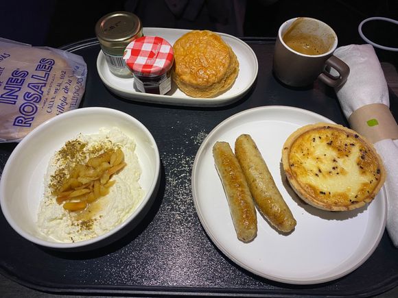 Breakfast 