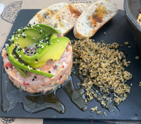Salmon tartar 