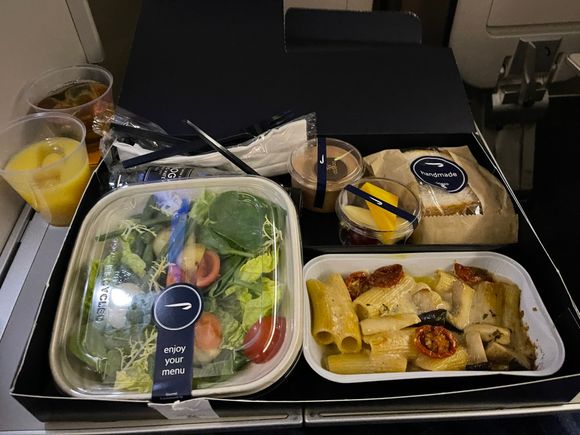 Meal on BA11 LHR-SIN