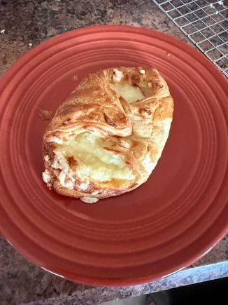 The much talked about (in the Costco thread) La Boulangerie Ham and Swiss Cheese Pocket for breakfast this morning. 