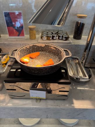 I can confirm that the hash browns continue to be a bit “meh” here 
