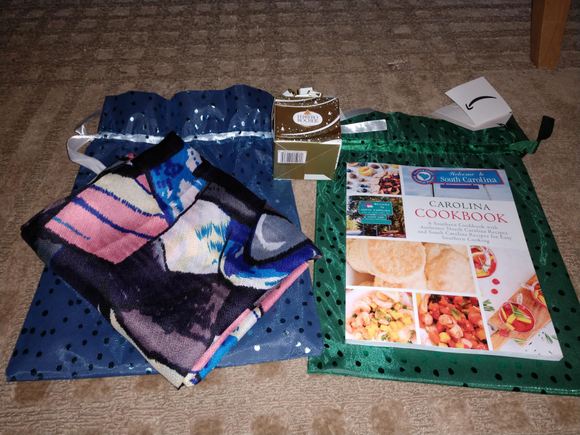 hipquest's Secret Santa 2018 gifts