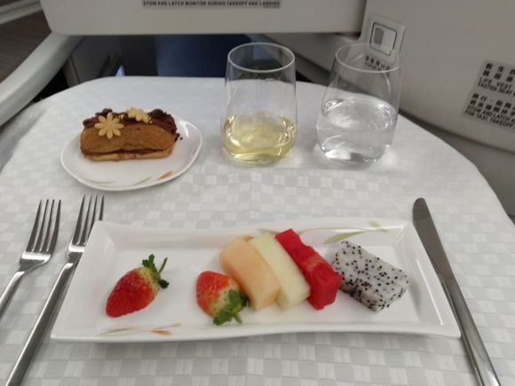 Fruits & dessert 