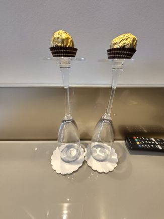 The hotel was noted for its exquisite taste in chocolates.