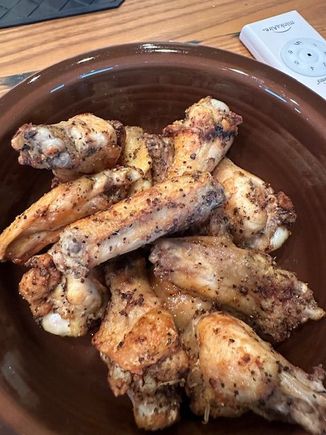 Lemon pepper air fryer wings 
