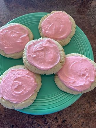 CRUMBL knock off sugar cookies 