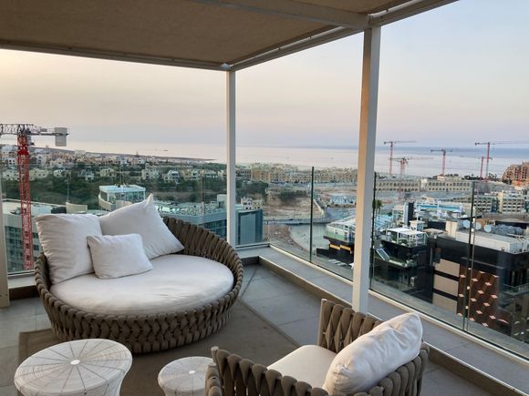 And a magnificient spot