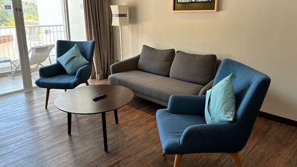 Living room, DoubleTree by Hilton Penang one bedroom suite