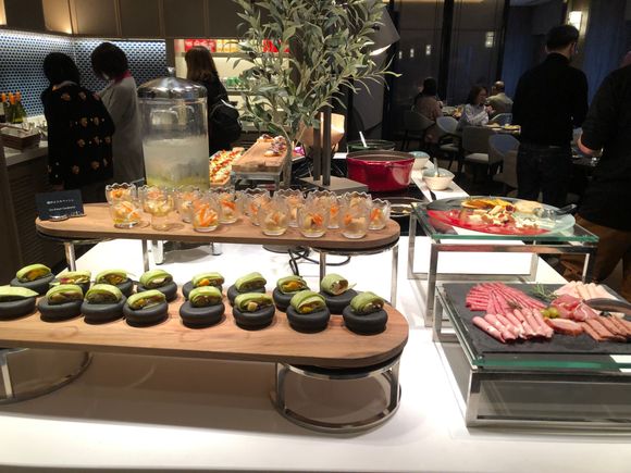 Lounge food