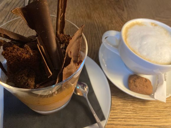 66% CHOCOLATE MOUSSE
Caramel, Sea Salt........................10.0