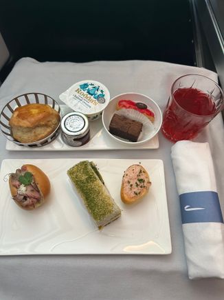 Afternoon tea 1hr out from landing 
