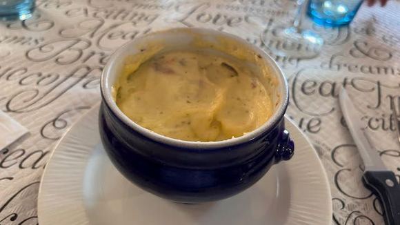 Octopus in mashed potatoes